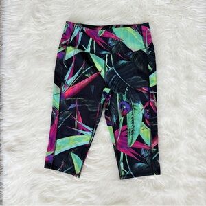 DSG High Rise Crop Leggings with Tropical Leaf Print